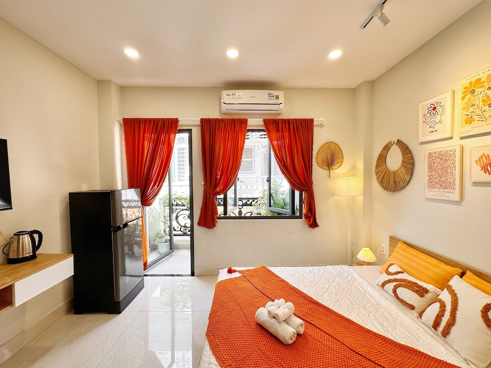 LalaHouse Spring Apartment