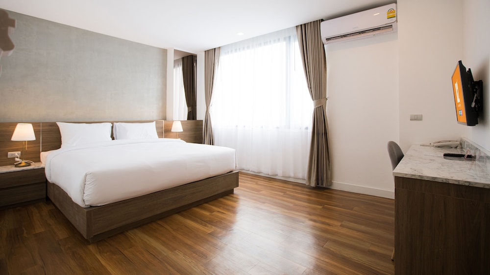 B2 Phitsanulok Premier Hotel