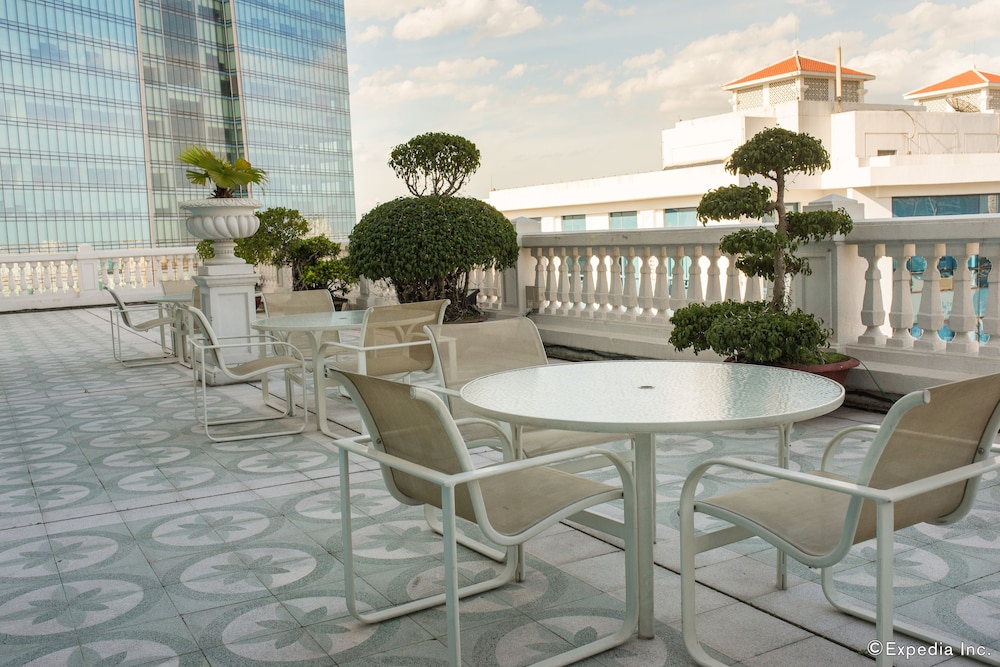 Hanoi Daewoo Hotel