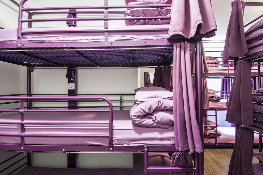 Safestay London Kensington Holland Park