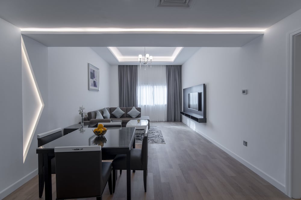 Rose Garden Hotel Apartments Barsha