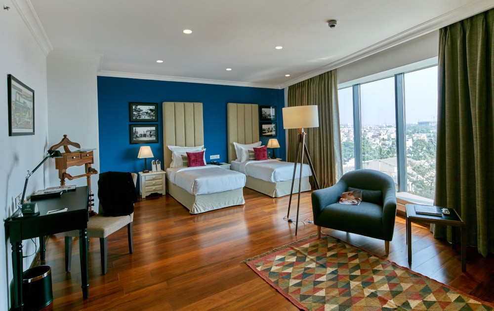 The Waverly Hotel and Residences