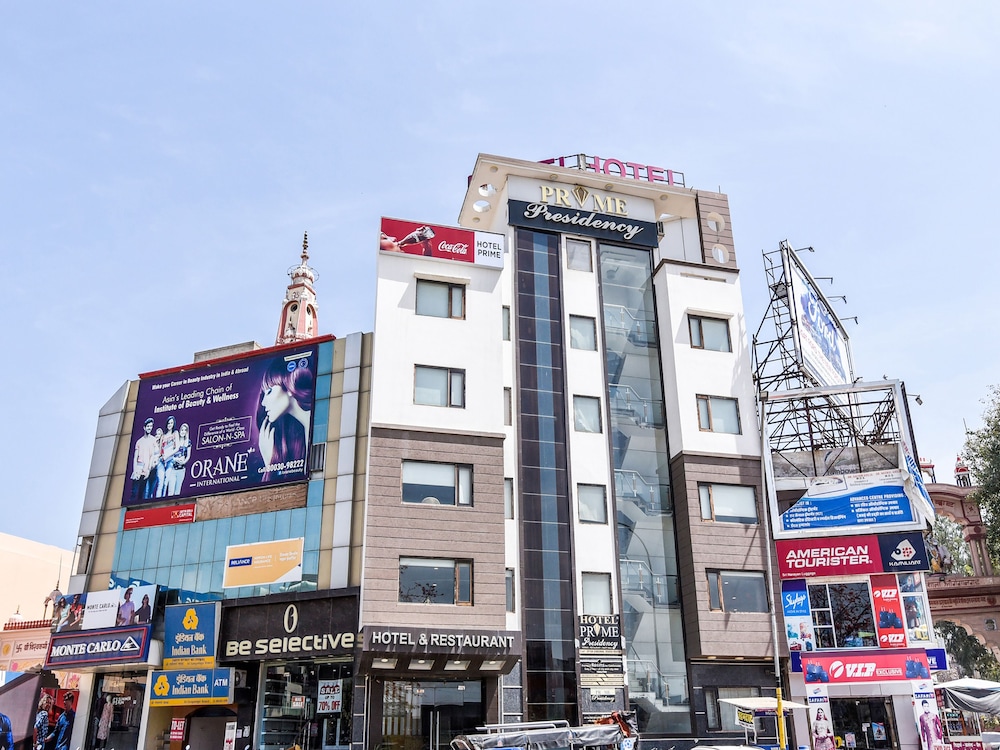 Capital O 30399 Hotel Prime Presidency