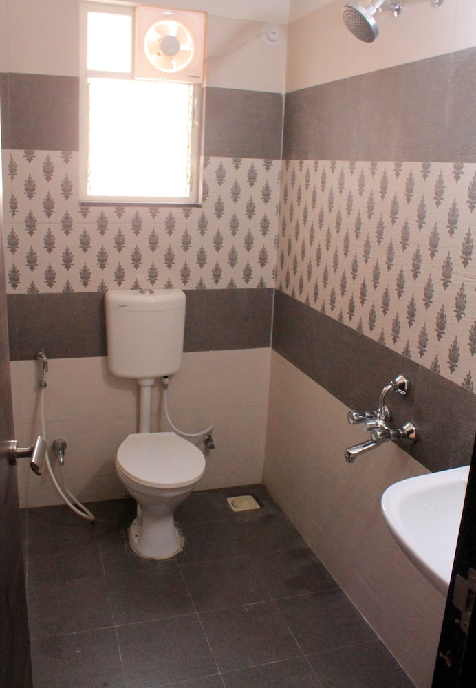 StayBird - Icon Bliss, An Apartment Hotel