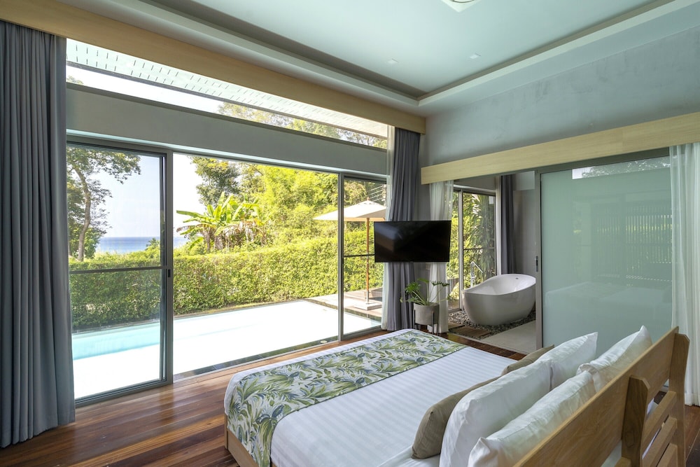 The Beach Natural Resort - Koh Kood