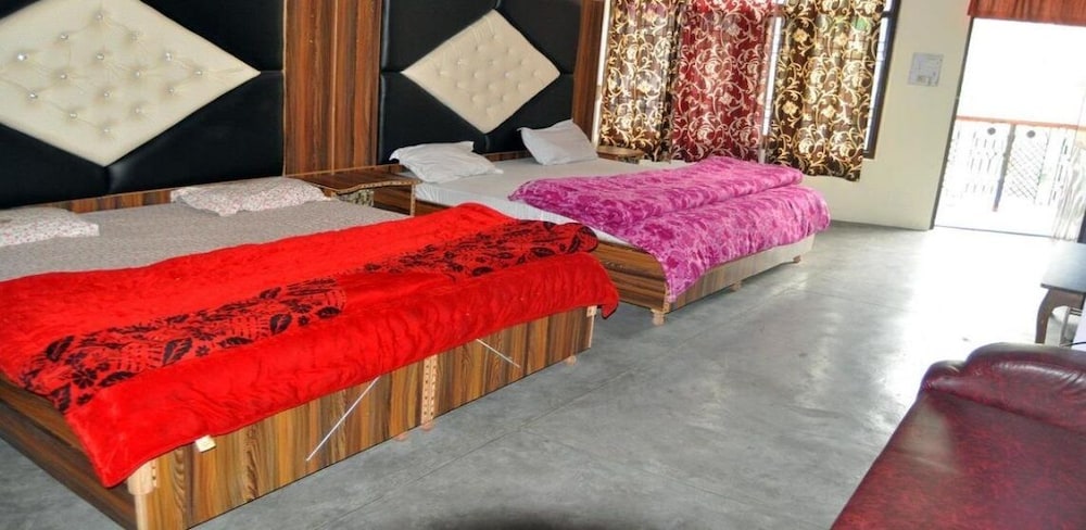 Hotel Himalayan Paradise