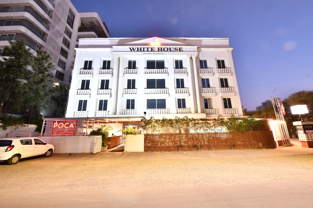 Click Hotel White House Residency Vadodara