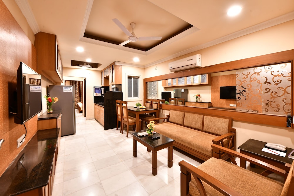 Click Hotel White House Residency Vadodara