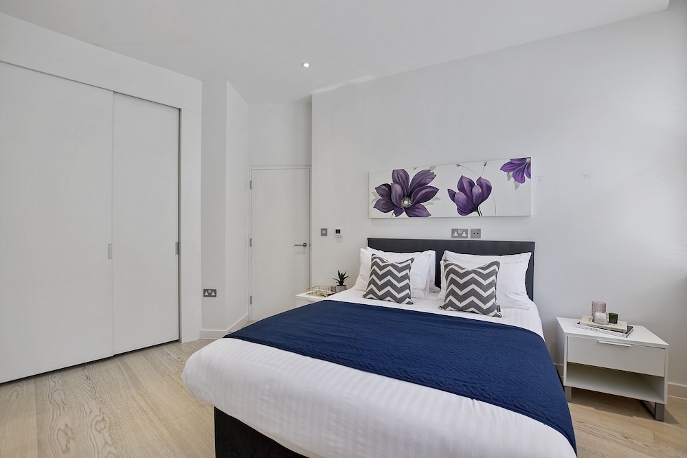 West Street by Q Apartments