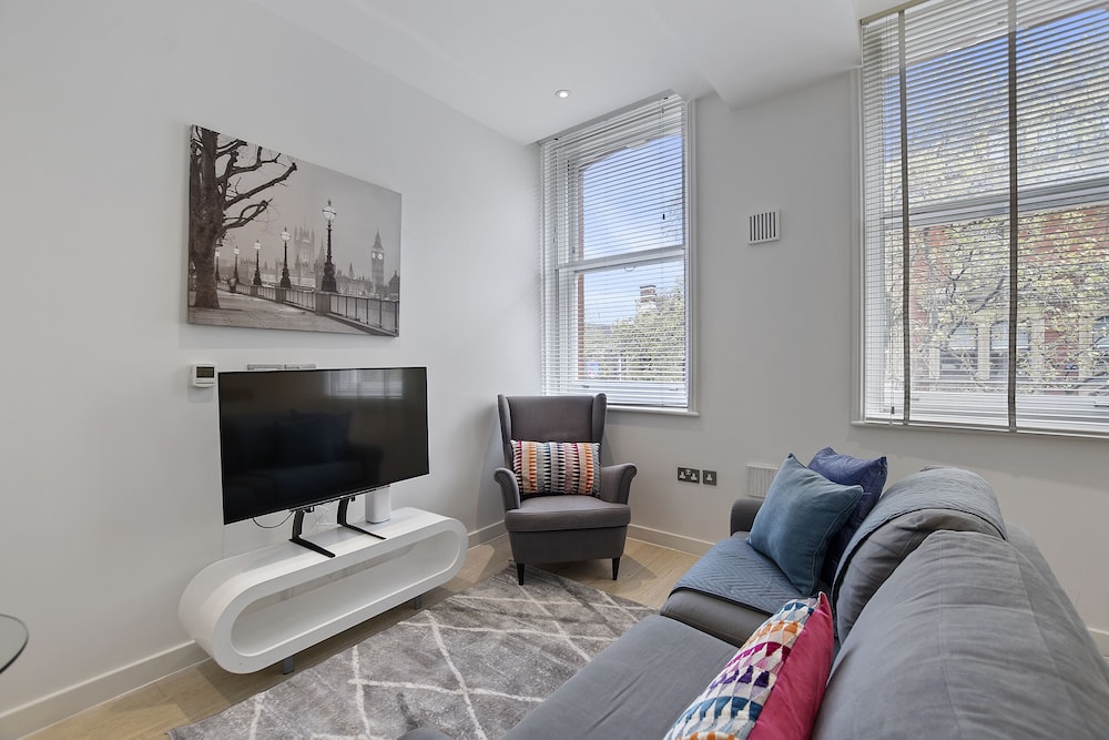 West Street by Q Apartments