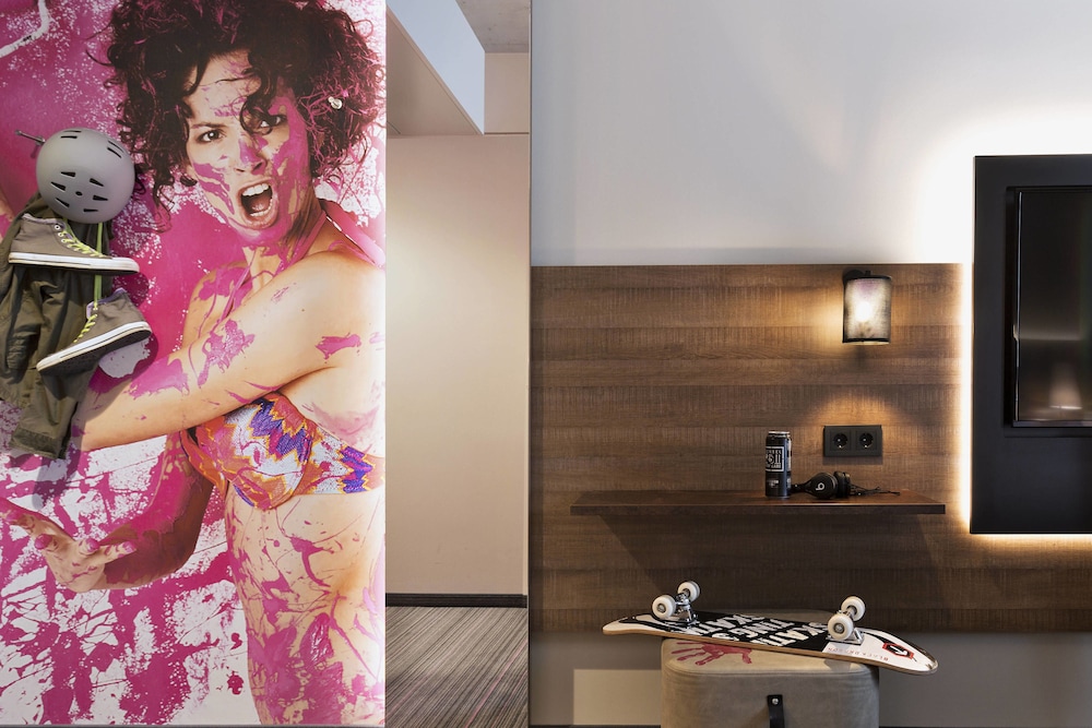 MOXY Frankfurt East