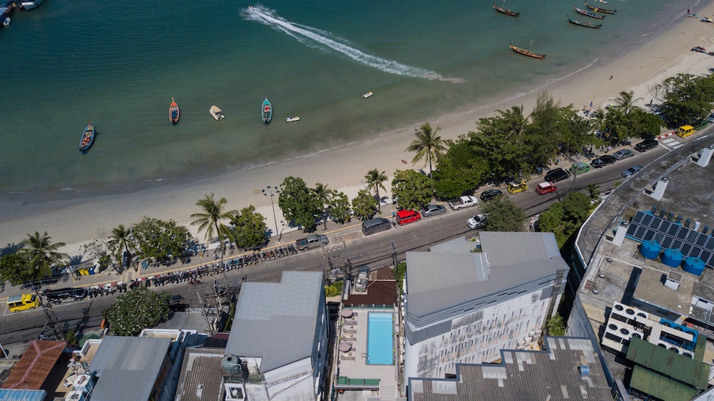 Destinaation Patong Boutique Hotel By The Sea