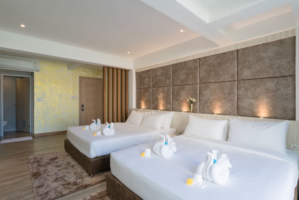 Destinaation Patong Boutique Hotel By The Sea