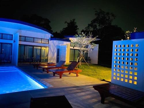Blue Ba You Resort