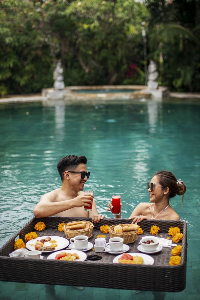 Tonys Villas & Resort