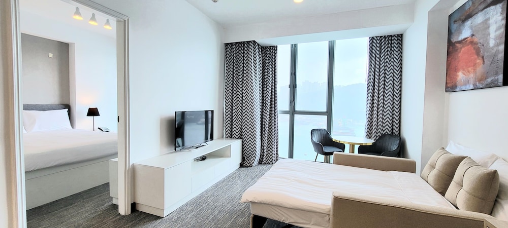 Grand Bay View Hotel