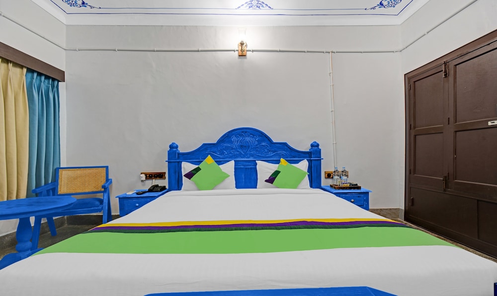 Treebo The Regal House, Near Fateh Sagar Lake