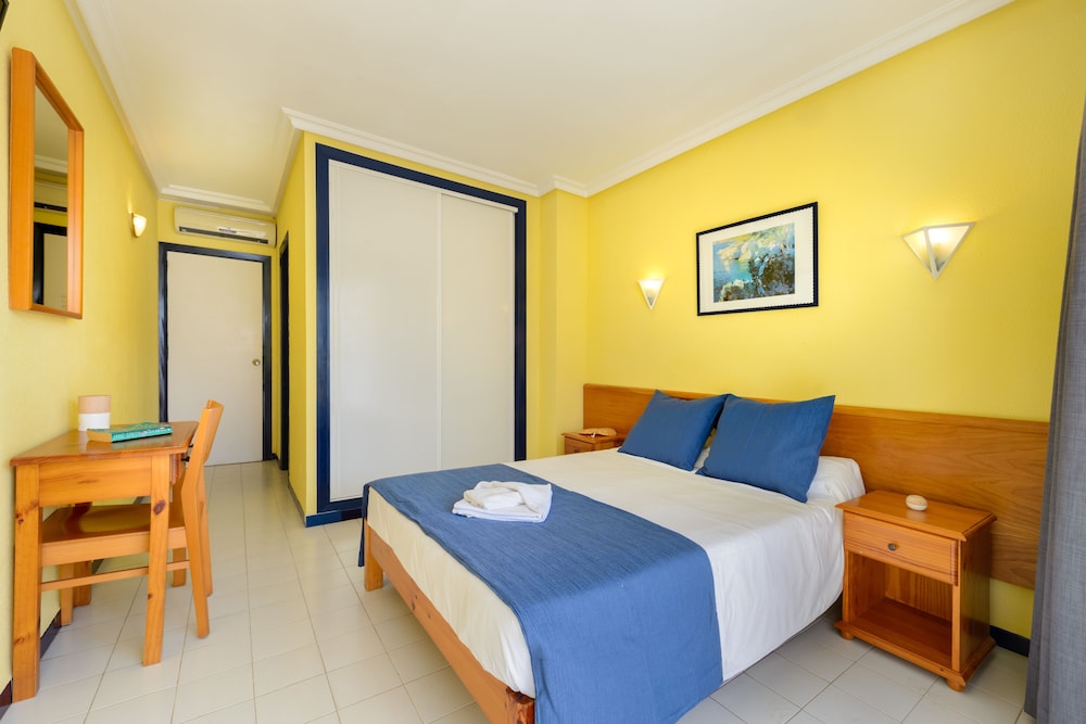 Hotel Vibra Isola - Adults Only