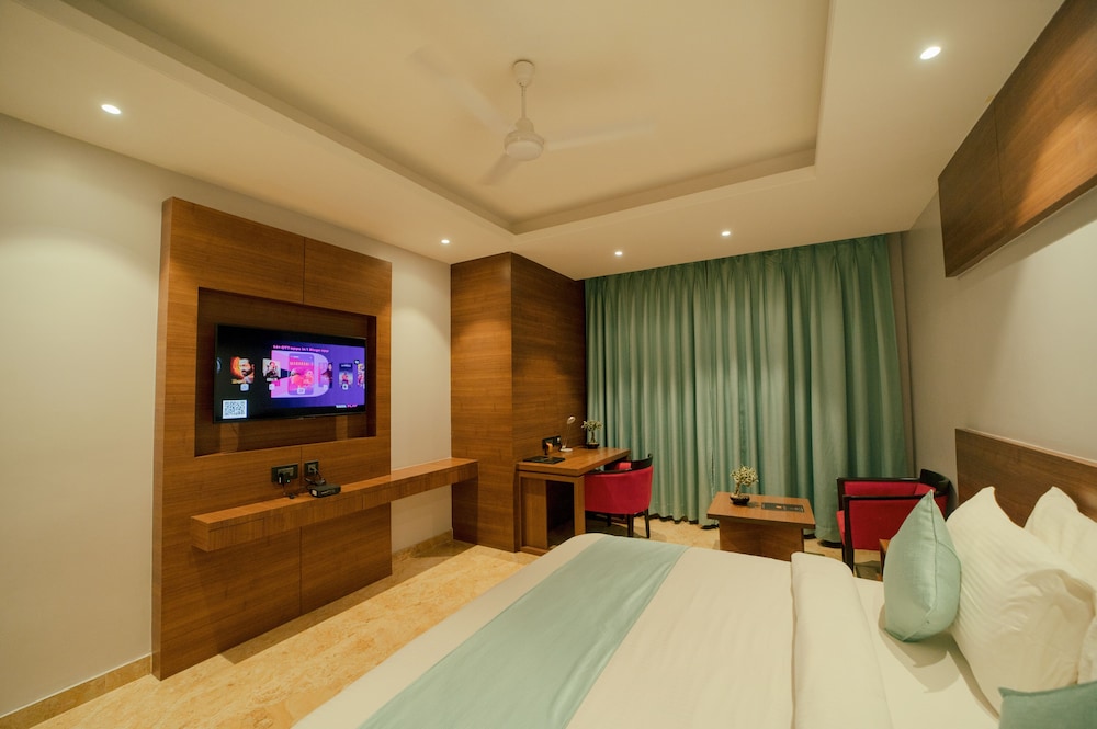Hotel Raj Meridian