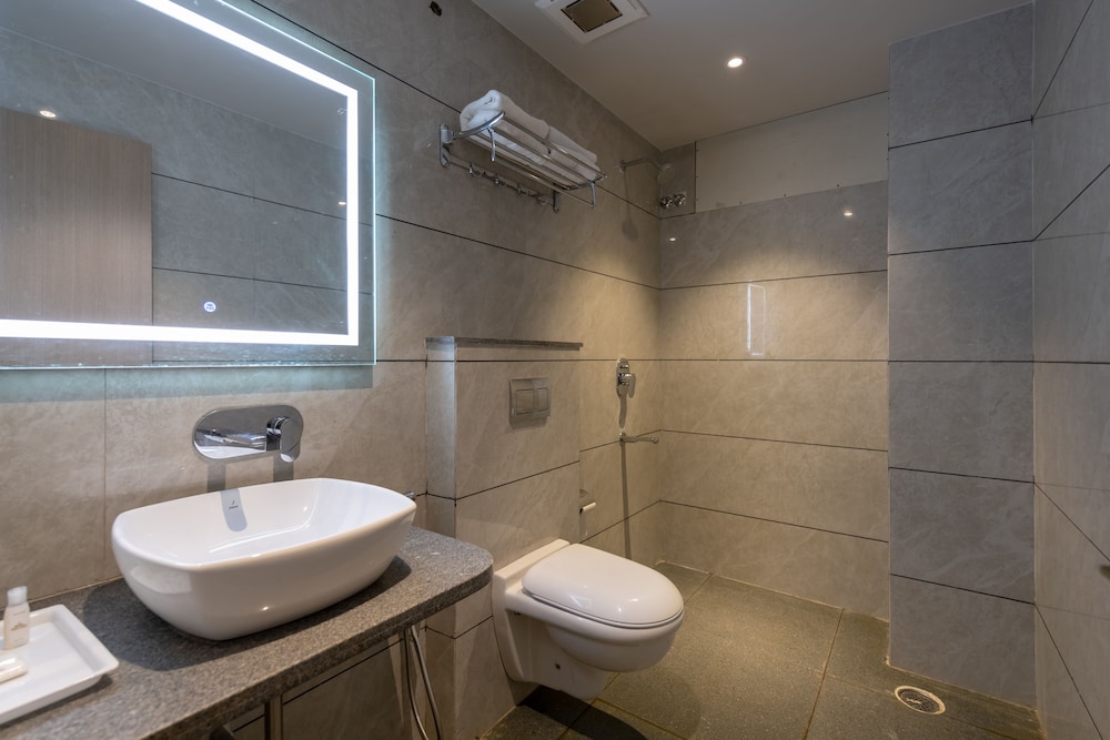 Hotel Regal Grand