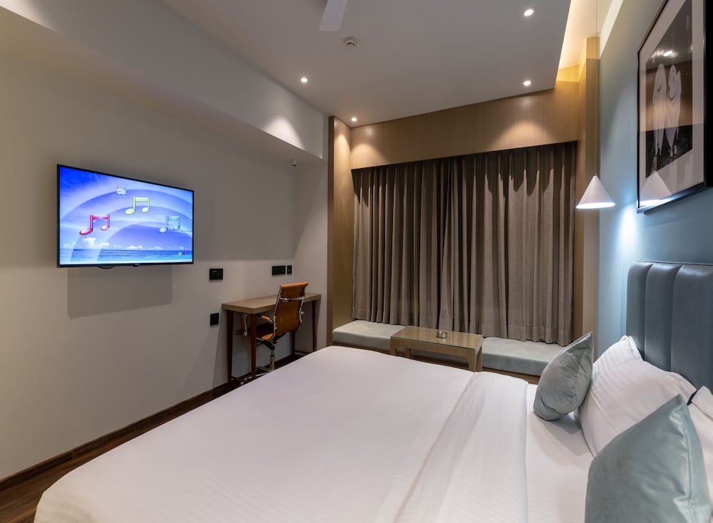 Hotel Regal Grand