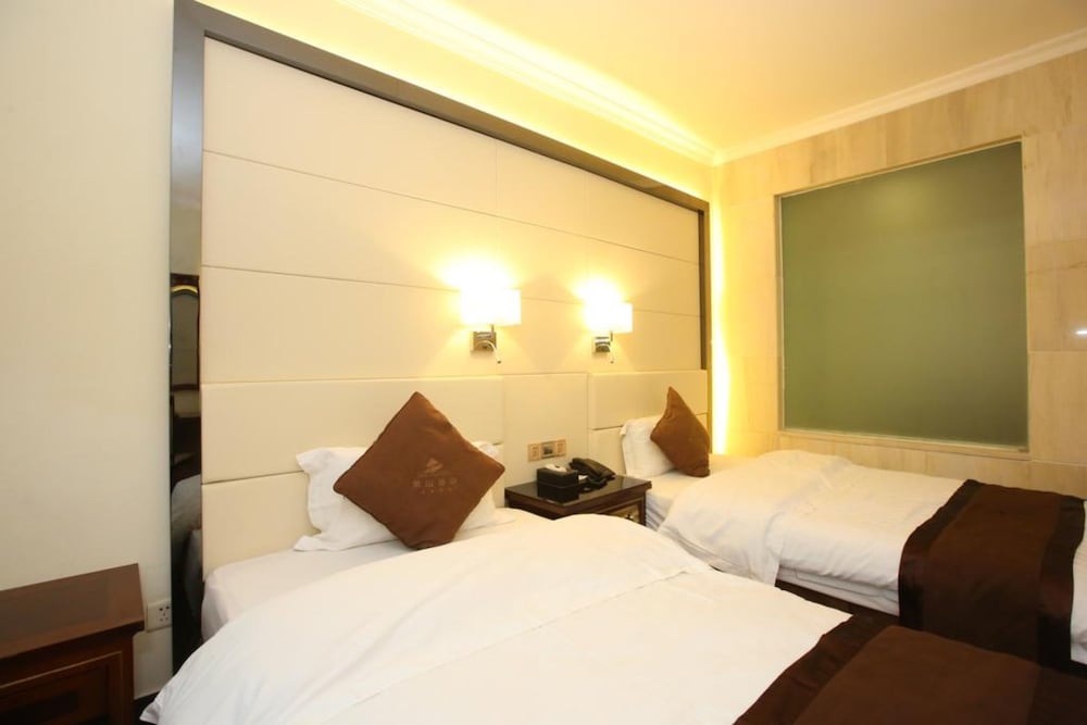 Grand Villa Hotel