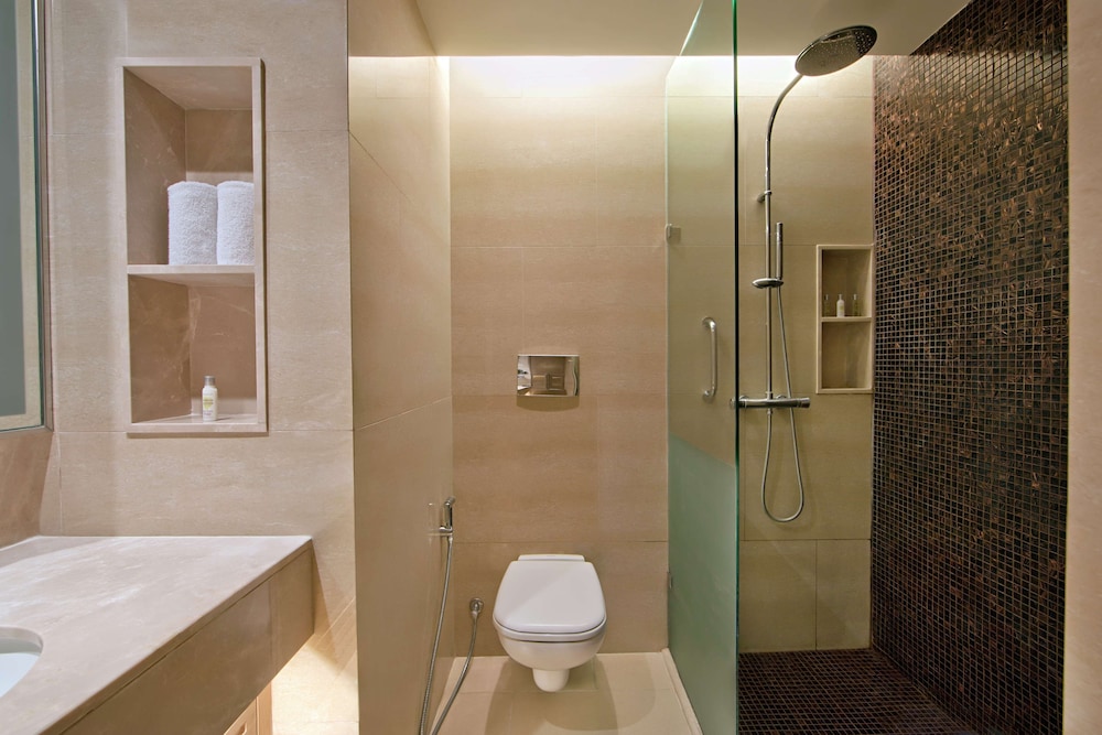 DoubleTree Suites By Hilton Bangalore
