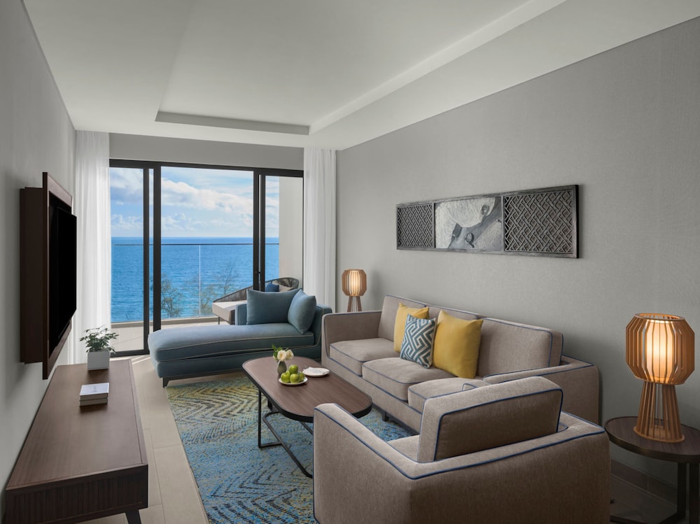 Crowne Plaza Phu Quoc Starbay By IHG