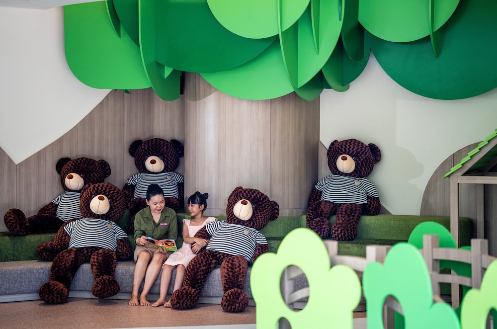 Crowne Plaza Phu Quoc Starbay By IHG
