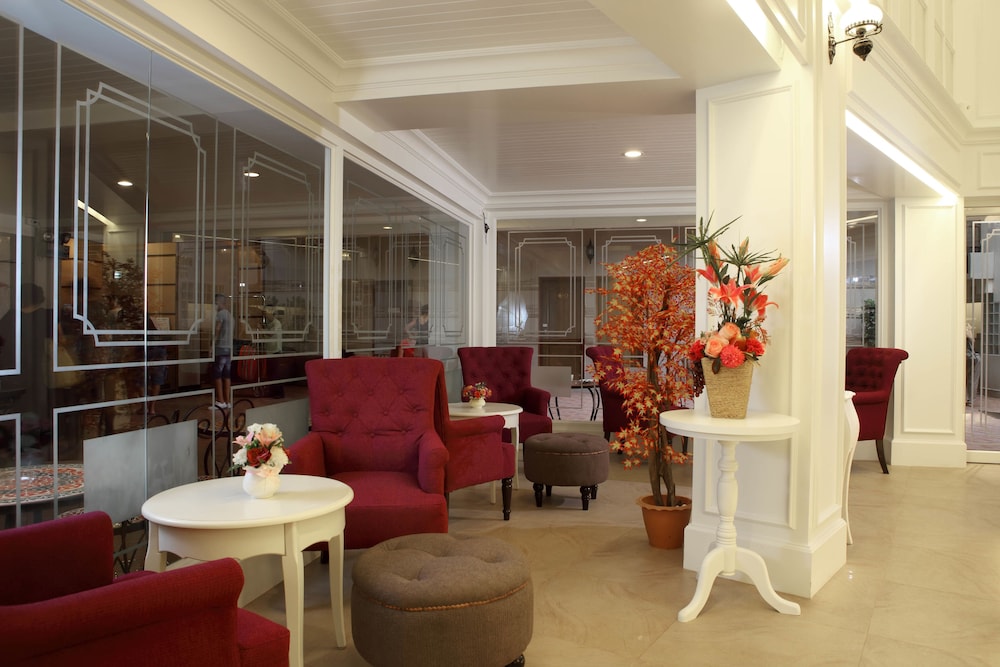 Khaosan Palace Hotel