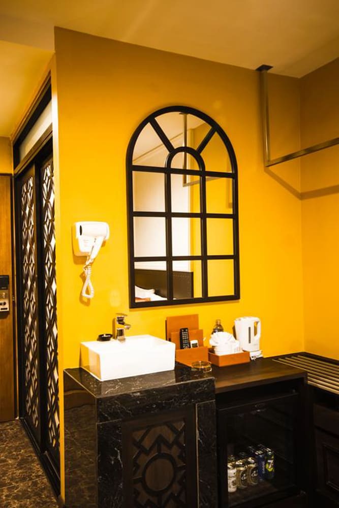 Khaosan Palace Hotel