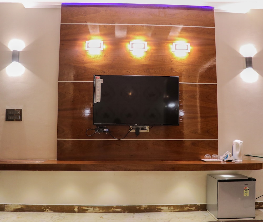 Hotel Rajahamsa