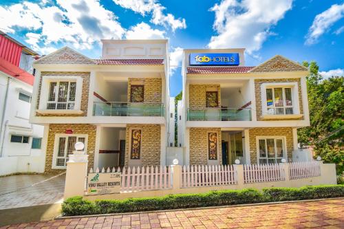 FabHotel Vinu Valley Resort