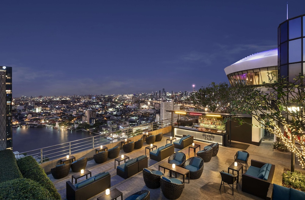 Millennium Hilton Bangkok