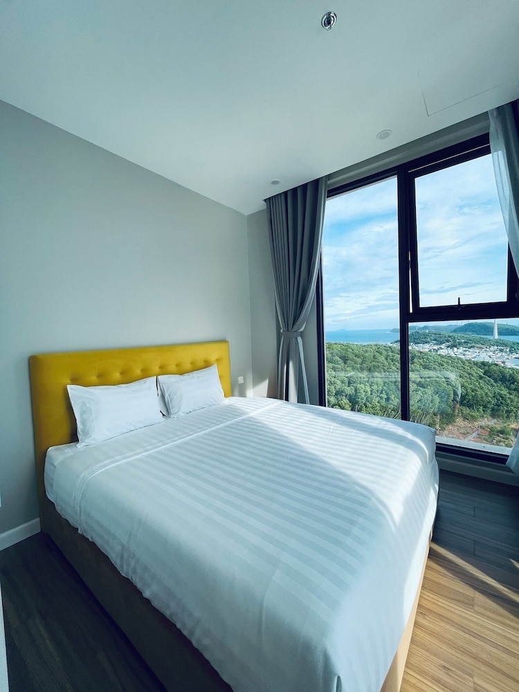 Velvet Hillside Phu Quoc
