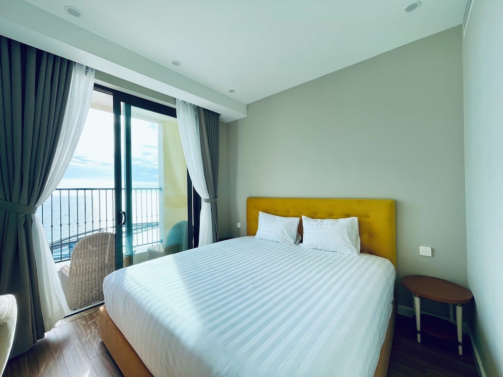 Velvet Hillside Phu Quoc