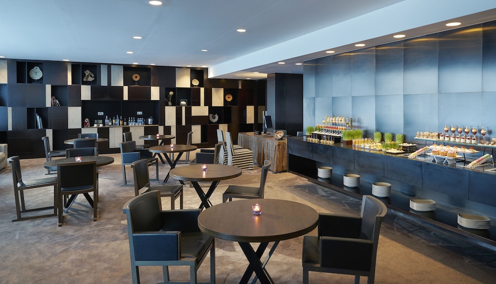 The Canvas Dubai - MGallery Hotel Collection