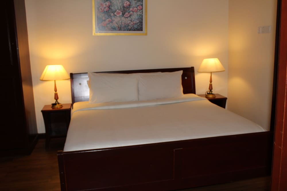Family Apartment At Times Square