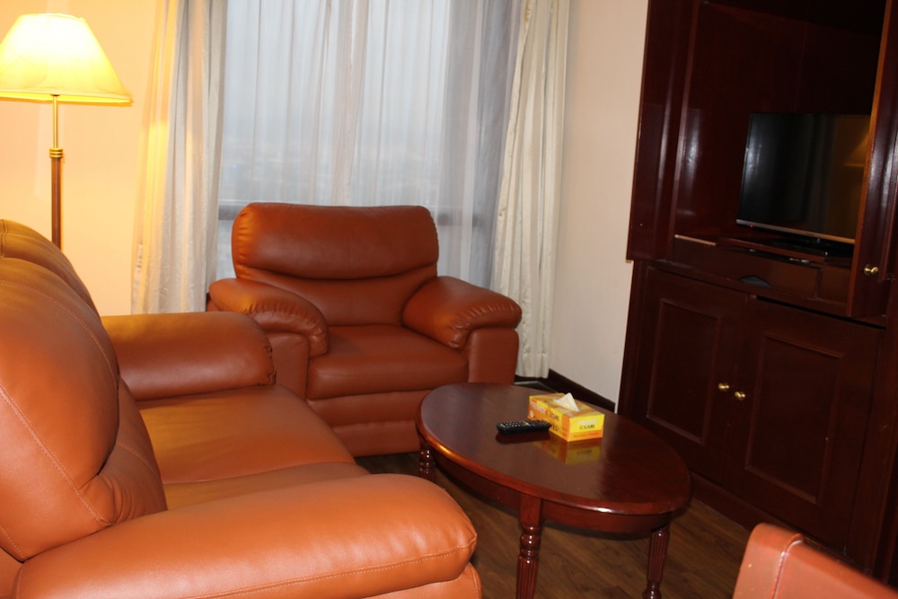Family Apartment At Times Square