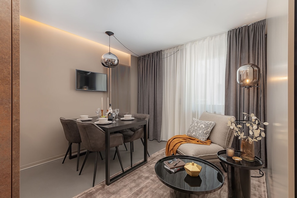 VISIONAPARTMENTS Glattbrugg