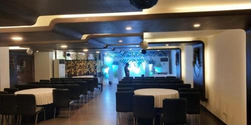 COCOON Luxury Business Hotel