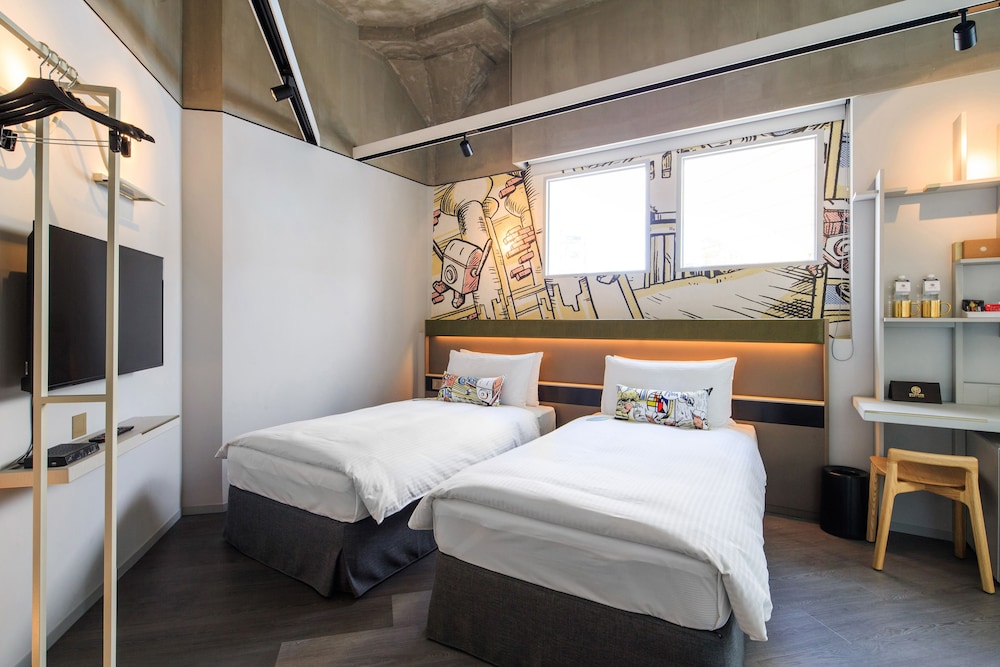 Cosmos Hotel Huashan Town