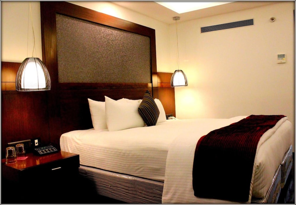 The Cunningham Hotel Bangalore