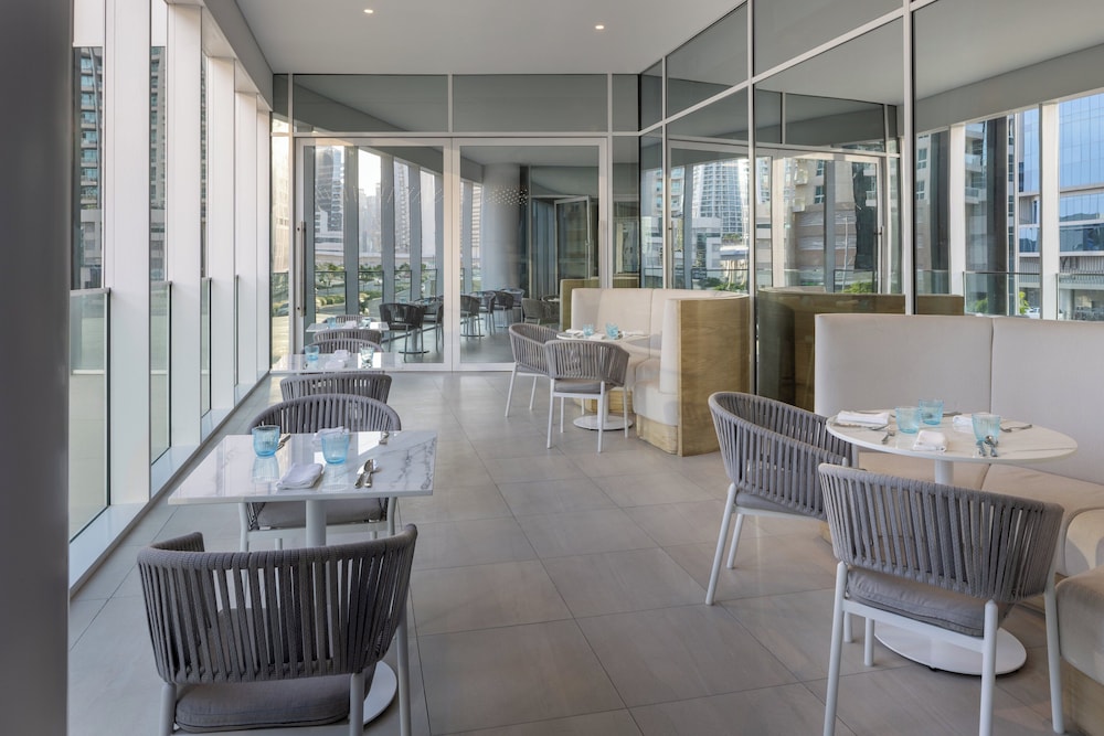 Staybridge Suites Dubai Business Bay by IHG