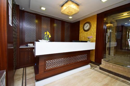 Hotel Orchid Plaza