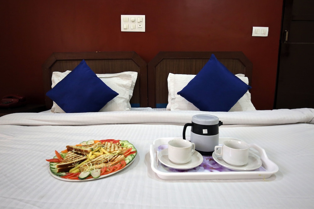 Hotel O Rajmahal