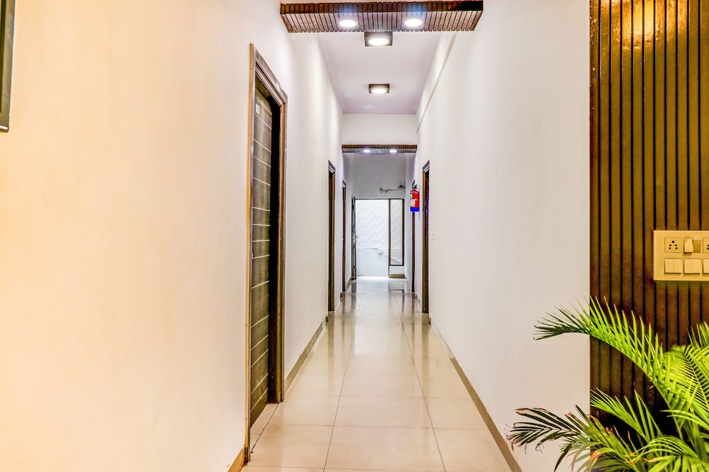 Itsy Hotels Golden Vista
