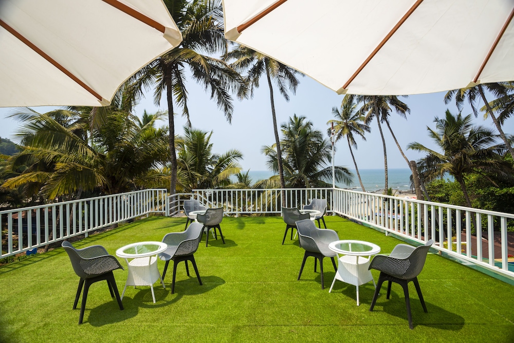 Stone Wood Beach Resort- A Party Hotel
