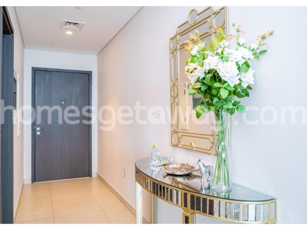 Homesgetaway-3BR Apt. in Downtown Views