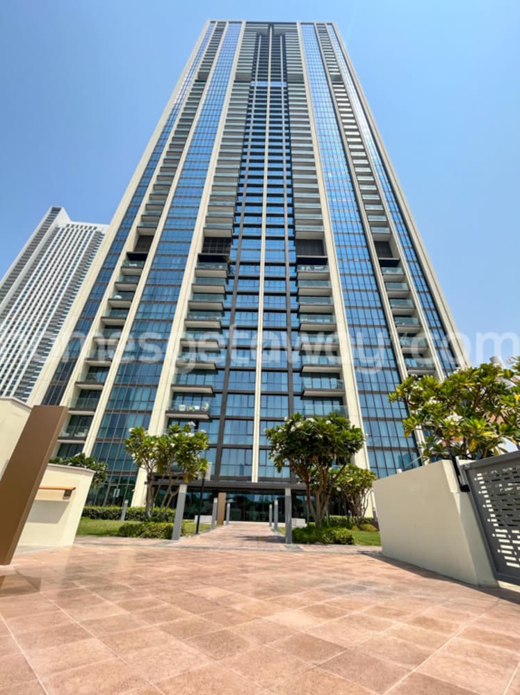 Homesgetaway-3BR Apt. in Downtown Views